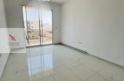 شقة - غرفة نوم - 2 حمامات للايجار في الجرف 3 - الجرف - عجمان وسط المدينة - عجمان