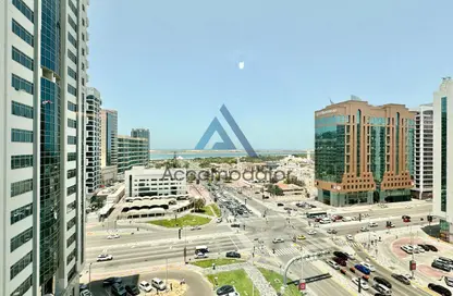 Apartment - 2 Bedrooms - 3 Bathrooms for rent in Shining Towers - Al Khalidiya - Abu Dhabi