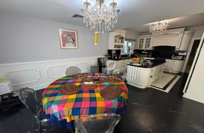 Villa - 5 Bedrooms - 5 Bathrooms for rent in Meadows 5 - Meadows - Dubai