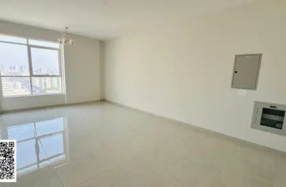 Apartment - 2 Bedrooms - 3 Bathrooms for rent in Corniche Tower - Ajman Corniche Road - Ajman
