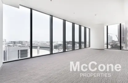Apartment - 4 Bedrooms - 6 Bathrooms for rent in The S Tower - Dubai Internet City - Dubai