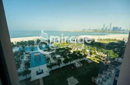Water View image for: Apartment - 2 Bedrooms - 3 Bathrooms for sale in Fairmont Marina Residences - The Marina - Abu Dhabi, Image 1