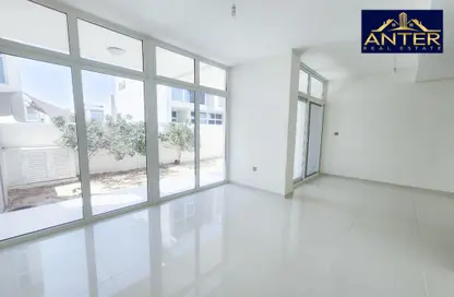 Empty Room image for: Townhouse - 3 Bedrooms - 3 Bathrooms for sale in Aknan Villas - Vardon - Damac Hills 2 - Dubai, Image 1