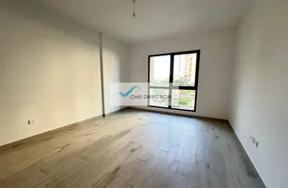 Empty Room image for: Apartment - 1 Bedroom - 1 Bathroom for rent in Asayel - Madinat Jumeirah Living - Umm Suqeim - Dubai, Image 1
