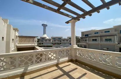 Villa - Studio - 6 Bathrooms for rent in Royal Marina Villas - Corniche Road - Abu Dhabi
