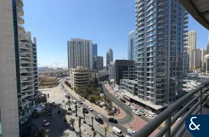 Apartment - Studio - 1 Bathroom for rent in Manchester Tower - Dubai Marina - Dubai
