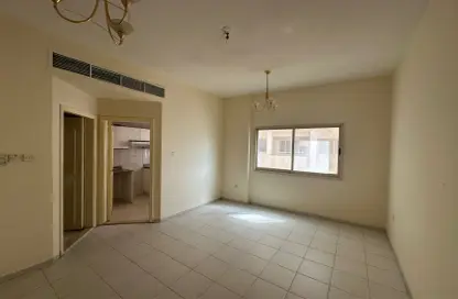 Apartment - 1 Bathroom for rent in Sunrise Building - Oud Metha - Bur Dubai - Dubai
