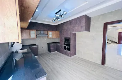 Villa - 5 Bedrooms - 6 Bathrooms for sale in Al Suyoh 1 - Al Suyoh - Sharjah