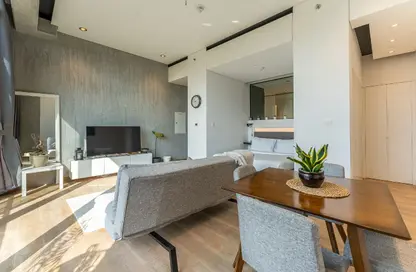 Apartment - 1 Bathroom for rent in KOA Canvas - Mohammad Bin Rashid Gardens - Dubai