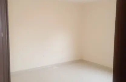 شقة - 2 غرف نوم - 2 حمامات للايجار في المجرة - الشرق - الشارقة شقة - 2 غرف نوم - 2 حمامات للايجار في المجرة - الشرق - الشارقة