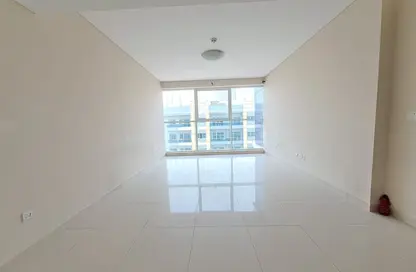 Apartment - 1 Bedroom - 2 Bathrooms for rent in Golden Sands 14 - Mankhool - Bur Dubai - Dubai