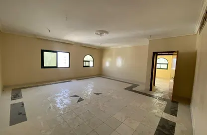 Apartment - 3 Bedrooms - 3 Bathrooms for rent in Al Mahatta Building - Al Mahatta - Al Qasimia - Sharjah