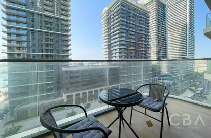Apartment - 1 Bedroom - 1 Bathroom for sale in Marina Vista - EMAAR Beachfront - Dubai Harbour - Dubai