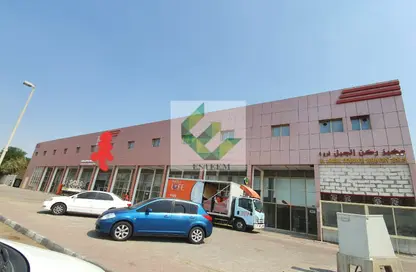 Staff Accommodation - Studio - 7+ Bathrooms for rent in M-17 - Mussafah Industrial Area - Mussafah - Abu Dhabi