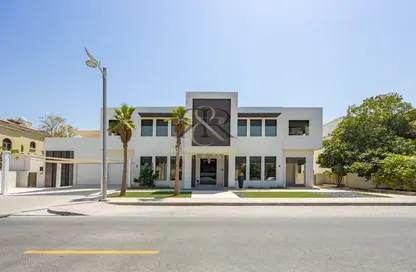 Villa - 5 Bedrooms - 6 Bathrooms for sale in Signature Villas Frond P - Signature Villas - Palm Jumeirah - Dubai