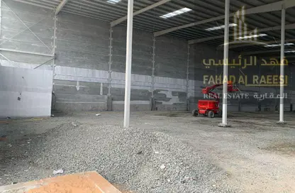 مستودع - استوديو - 2 حمامات للايجار في أم الثعوب - أم القيوين