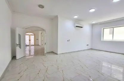 Villa - 6 Bedrooms - 7+ Bathrooms for rent in Rabdan - Abu Dhabi