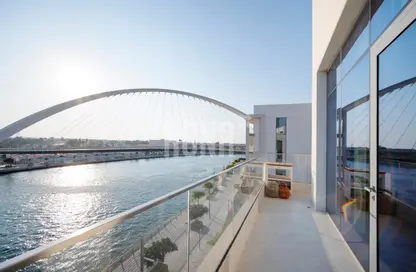 Apartment - 3 Bedrooms - 3 Bathrooms for rent in Canal Front Residence 1 - Canal Front Residences - Al Wasl - Dubai
