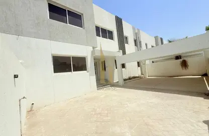 Villa - 4 Bedrooms - 4 Bathrooms for rent in Umm Suqeim 2 Villas - Umm Suqeim 2 - Umm Suqeim - Dubai