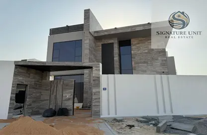Villa - 5 Bedrooms - 7+ Bathrooms for rent in Nad Al Sheba Villas - Nad Al Sheba 3 - Nad Al Sheba - Dubai