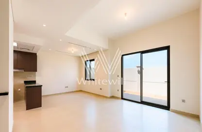 Townhouse - 2 Bedrooms - 3 Bathrooms for rent in Bloom Living - Zayed City (Khalifa City C) - Khalifa City - Abu Dhabi