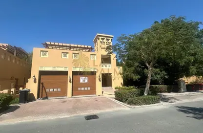 فيلا - 5 غرف نوم - 5 حمامات للبيع في فيلات طراز دبي - القرية الشمالية - الفرجان - دبي