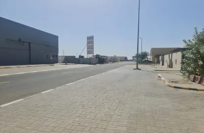 مستودع - استوديو - 3 حمامات للايجار في الصجعة - الشارقة مستودع - استوديو - 3 حمامات للايجار في الصجعة - الشارقة