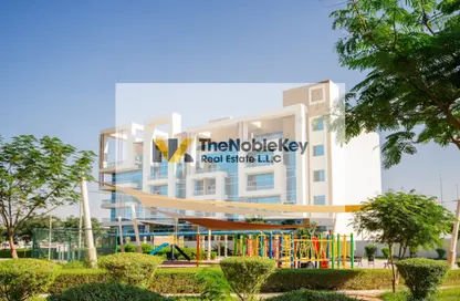 Apartment - 1 Bedroom - 2 Bathrooms for rent in La Residence - Jumeirah Village Triangle - Dubai