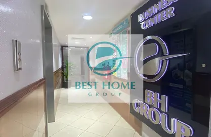 Office Space - Studio - 4 Bathrooms for rent in Cornich Al Khalidiya - Al Khalidiya - Abu Dhabi