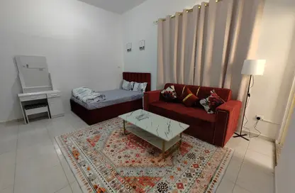 Apartment - Studio - 1 Bathroom for rent in Khalifa City A Villas - Khalifa City A - Khalifa City - Abu Dhabi