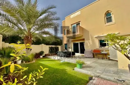 فيلا - 4 غرف نوم - 5 حمامات للايجار في قرية فورتونا - قمم النصر - مدينة دبي الرياضية - دبي