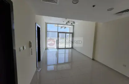 Apartment - 1 Bedroom - 2 Bathrooms for rent in Alza 11 - Dubai Land - Dubai