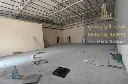 مستودع - استوديو - 1 حمام للايجار في أم الثعوب - أم القيوين