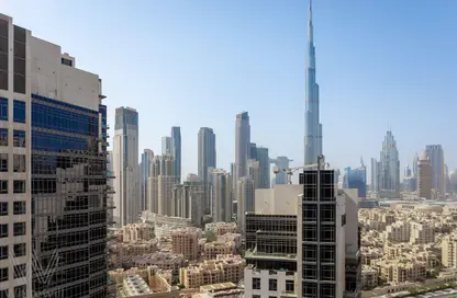 Apartment - 1 Bedroom - 2 Bathrooms for sale in Elite Downtown Residence - Downtown Dubai - Dubai