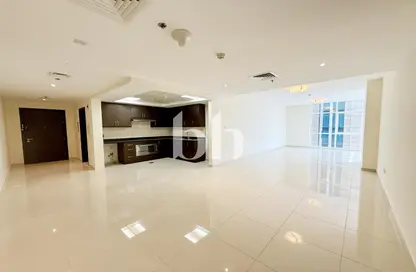 شقة - غرفة نوم - 2 حمامات للايجار في برج دوجا - شارع الشيخ زايد - دبي