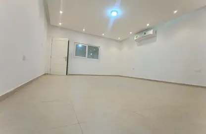 Apartment - Studio - 1 Bathroom for rent in Mohamed Bin Zayed Centre - Mohamed Bin Zayed City - Abu Dhabi