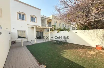 Villa - 2 Bedrooms - 3 Bathrooms for rent in Springs 3 - The Springs - Dubai