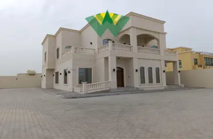 Villa - 6 Bedrooms - 7 Bathrooms for rent in Shakhbout City - Abu Dhabi