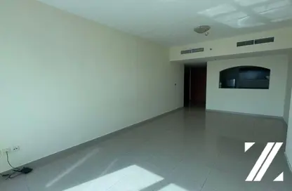 Apartment - 1 Bedroom - 2 Bathrooms for rent in Lake Point Tower - JLT Cluster N - Jumeirah Lake Towers - Dubai