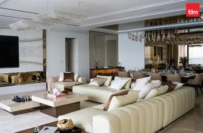 Apartment - 3 Bedrooms - 4 Bathrooms for sale in W Residences - Palm Jumeirah - Dubai