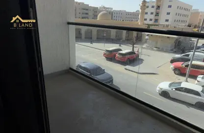 Apartment - 3 Bedrooms - 3 Bathrooms for rent in Muweileh Community - Muwaileh Commercial - Sharjah