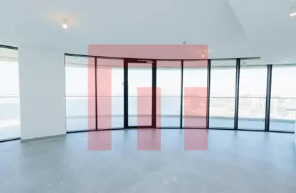 شقة - 2 غرف نوم - 3 حمامات للايجار في برج السيل - الدانة - شاطئ الراحة - أبوظبي