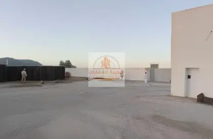 أرض - استوديو للايجار في السجع إس - آلصجعه - الشارقة