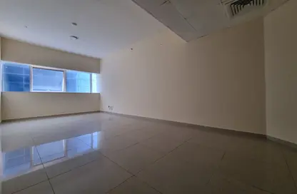 Apartment - Studio - 1 Bathroom for rent in Tiger Building Al Qadesia - Al Nahda - Sharjah Apartment - Studio - 1 Bathroom for rent in Tiger Building Al Qadesia - Al Nahda - Sharjah
