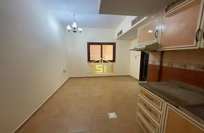 Apartment - 1 Bathroom for rent in Al Mujarrah - Al Sharq - Sharjah