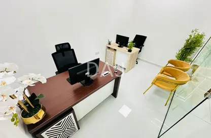 Office Space - Studio - 1 Bathroom for rent in Red Avenue - Al Garhoud - Dubai Office Space - Studio - 1 Bathroom for rent in Red Avenue - Al Garhoud - Dubai