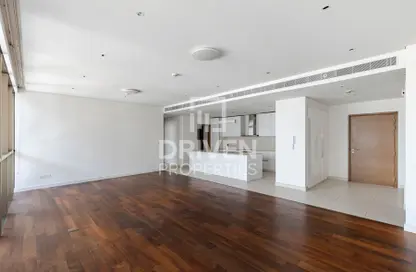 Apartment - 3 Bedrooms - 3 Bathrooms for sale in Building 10 - CityWalk Residential - City Walk - Dubai