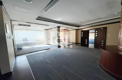 Full Floor - Studio - 2 Bathrooms for rent in C40 - Al Danah - Abu Dhabi