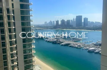 Apartment - 1 Bedroom - 2 Bathrooms for rent in Marina Vista - EMAAR Beachfront - Dubai Harbour - Dubai
