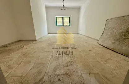 Apartment - 3 Bedrooms - 3 Bathrooms for rent in New Al Taawun Road - Al Taawun - Sharjah